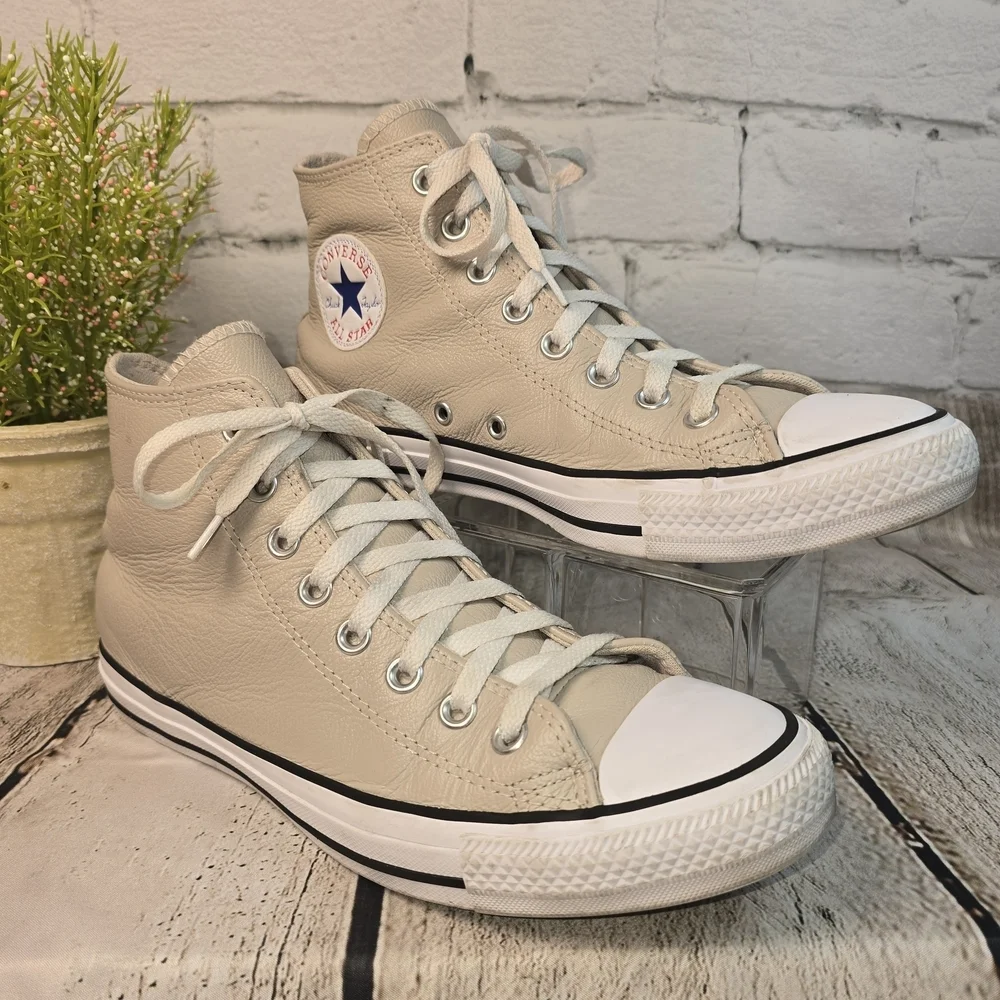 CONVERSE CHUCK TAYLOR ALL-STAR HIGH TOP LEATHER BEIGE MENS 8 WOMENS 10 EUC - Picture 3 of 12
